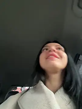 JulliaVegas online show from 12-19-24, 03:29