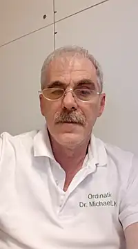 Snapshot of farock chatting on 01-14-25, 12:35 farock online show from 01-14-25, 12:35