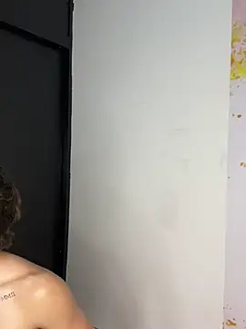 Snapshot of JACK_BLOSSOM_ chatting on 12-21-24, 05:29 JACK BLOSSOM online show from 12-21-24, 05:29