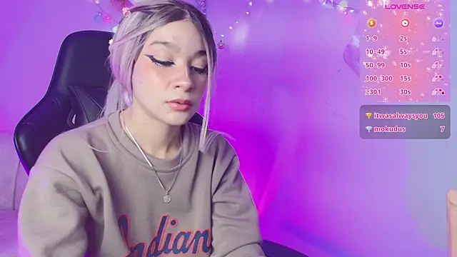 EmmaJhonnsson online show from 12-26-24, 11:03