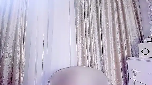 sweetdream eva online show from 12-19-24, 12:45