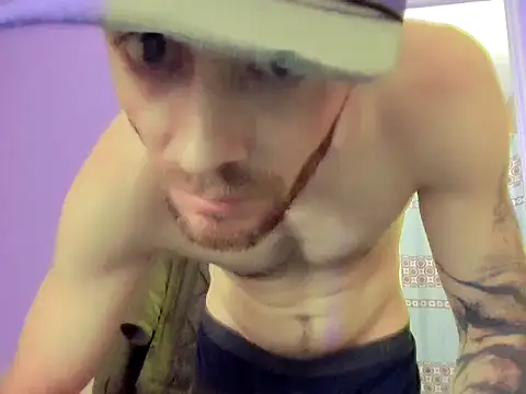 Huntzg23 online show from 11-30-25, 11:36