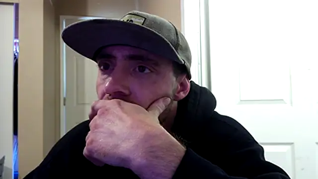 Huntzg23 online show from 03-20-26, 04:23