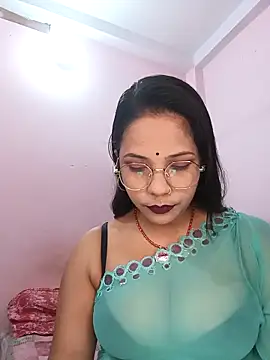 Snapshot of Hot-shot99 chatting on 11-08-25, 04:29 Hot-shot99 online show from 11-08-25, 04:29