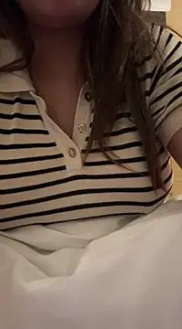 Noor  Kaur online show from 03-16-25, 09:26