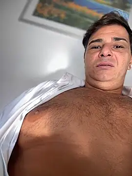 SecretlyDD online show from 10-07-25, 08:33