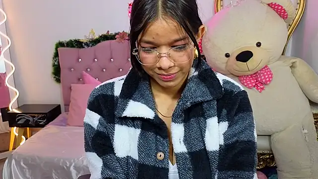 Emilly tay online show from 01-03-25, 02:54