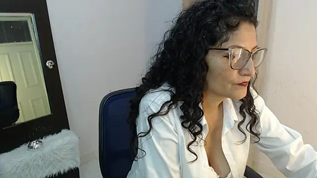 arianna ros3 online show from 01-04-25, 06:09