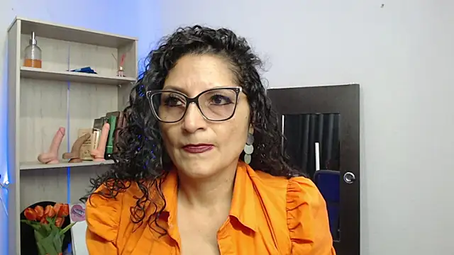 arianna ros3 online show from 01-13-25, 02:42