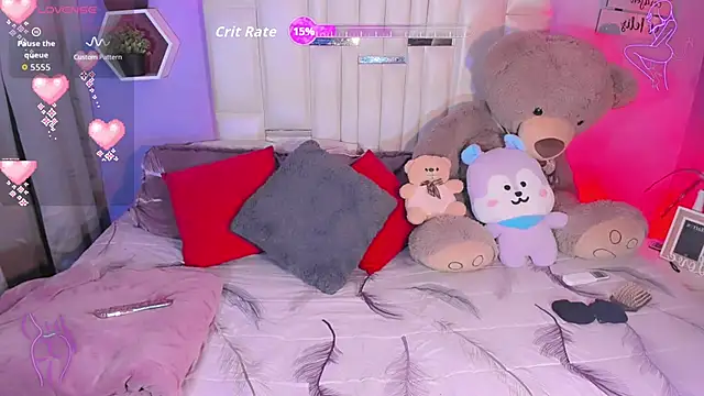 Aileen 18 online show from 11-27-25, 11:18