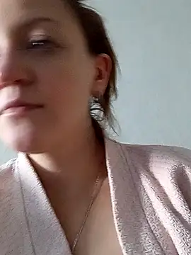 Snapshot of KattyLuuu chatting on 03-15-26, 01:28 KattyLuuu online show from 03-15-26, 01:28