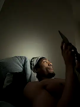 Snapshot of bigdickdomd chatting on 12-02-25, 01:39 bigdickdomd online show from 12-02-25, 01:39