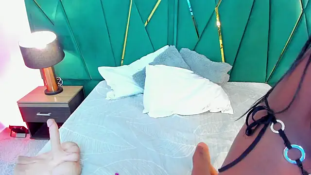 Snapshot of Tamara_Myller chatting on 02-28-25, 12:20 Tamara Myller online show from 02-28-25, 12:20