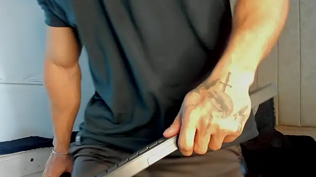 jeicob gagnon online show from 10-10-25, 08:02