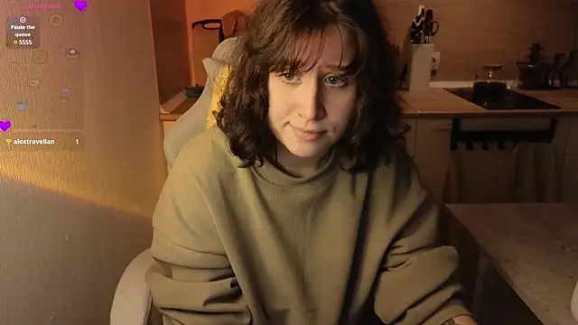 whatamarrie online show from 12-29-24, 06:49