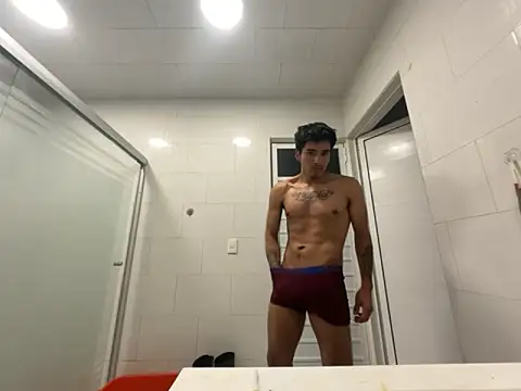 GIOOOO568 online show from 09-30-25, 06:51