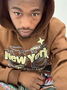 Snapshot of ccswoo chatting on 11-17-25, 01:39 ccswoo online show from 11-17-25, 01:39