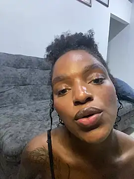 Zizi-campbel online show from 02-20-25, 11:21