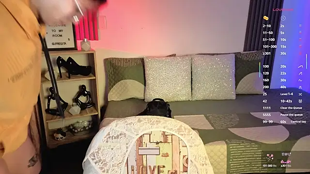 Fresita Rosita online show from 10-09-25, 12:03