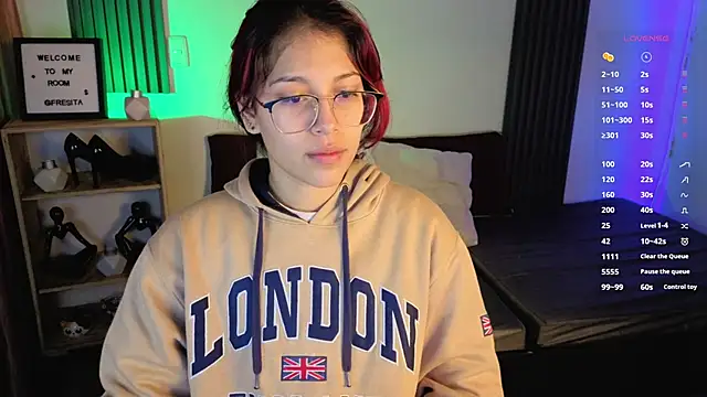 Fresita Rosita online show from 10-15-25, 12:16