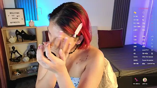 Fresita Rosita online show from 10-18-25, 12:50