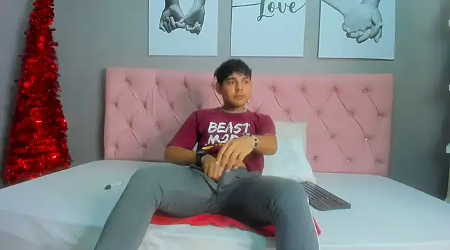 Samir bear online show from 12-19-24, 12:56