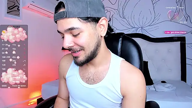 Snapshot of Samir_bear chatting on 11-07-25, 12:49 Samir bear online show from 11-07-25, 12:49