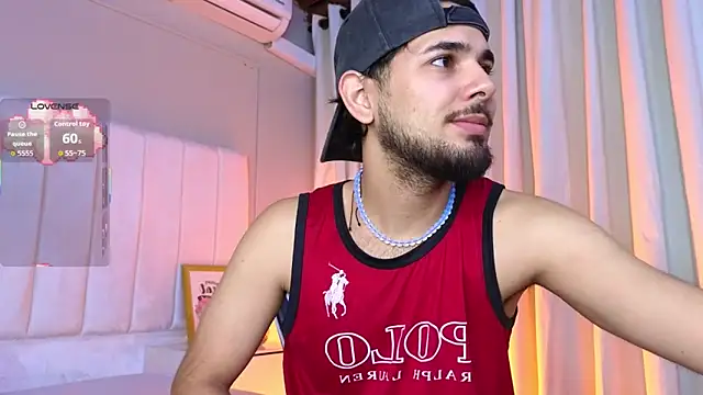 Snapshot of Samir_bear chatting on 11-12-25, 12:38 Samir bear online show from 11-12-25, 12:38