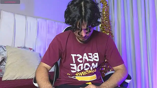 Snapshot of Samir_bear chatting on 01-06-26, 12:31 Samir bear online show from 01-06-26, 12:31