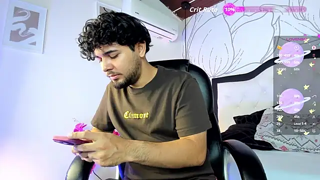 Snapshot of Samir_bear chatting on 03-03-26, 12:44 Samir bear online show from 03-03-26, 12:44