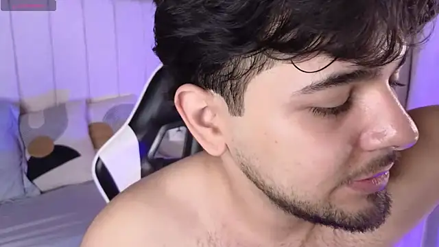 Snapshot of Samir_bear chatting on 03-16-26, 12:53 Samir bear online show from 03-16-26, 12:53