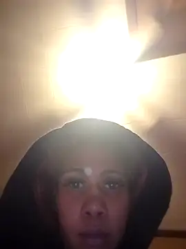 Snapshot of carmelbbyx22 chatting on 11-24-25, 01:16 carmelbbyx22 online show from 11-24-25, 01:16