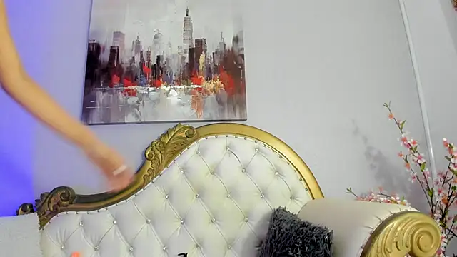 BrithanySummer online show from 12-30-24, 10:01