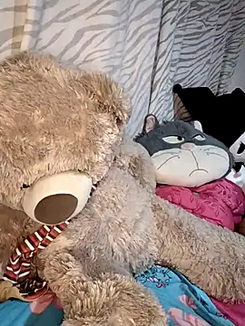 Snapshot of Ema_kraus chatting on 02-23-25, 05:34 Ema kraus online show from 02-23-25, 05:34