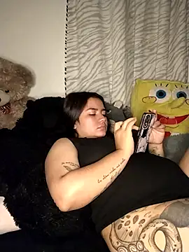 Snapshot of Ema_kraus chatting on 03-04-25, 09:07 Ema kraus online show from 03-04-25, 09:07