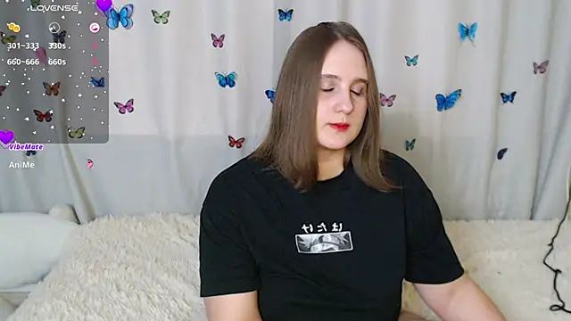 Snapshot of Phantommira chatting on 03-17-25, 11:21 Phantommira online show from 03-17-25, 11:21