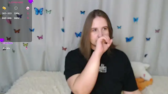 Snapshot of Phantommira chatting on 03-19-25, 08:45 Phantommira online show from 03-19-25, 08:45