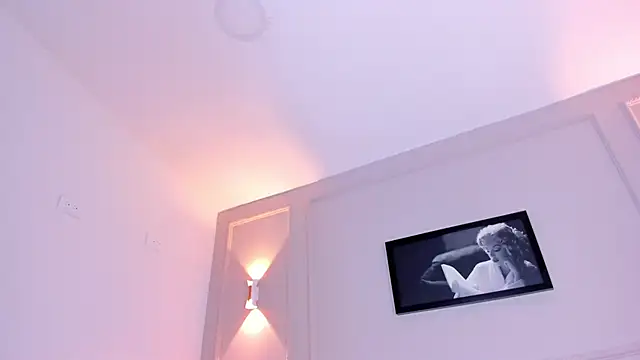 anniemartinezz online show from 12-27-24, 05:59