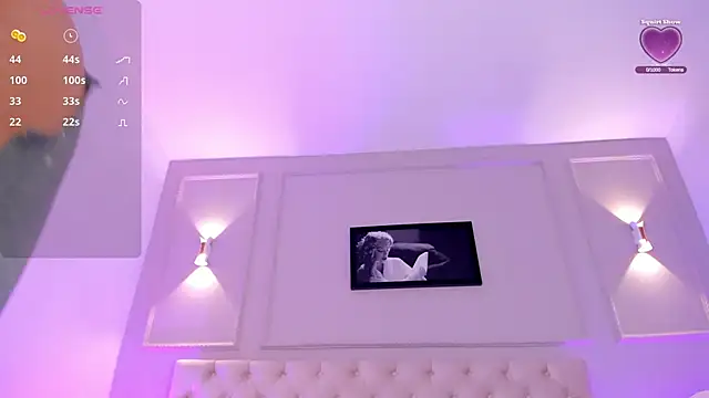 anniemartinezz online show from 03-21-25, 11:44