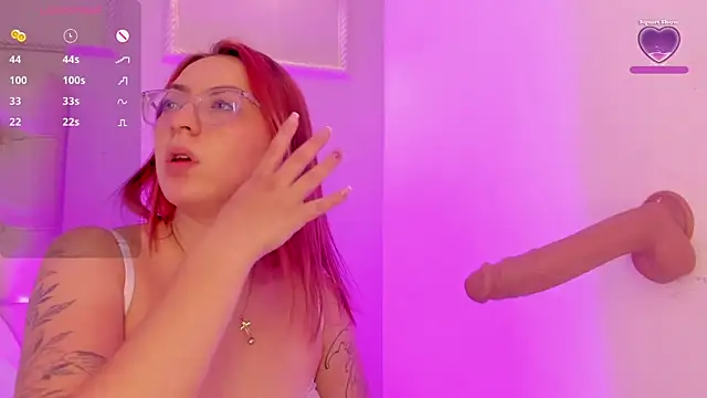 anniemartinezz online show from 03-22-25, 03:20