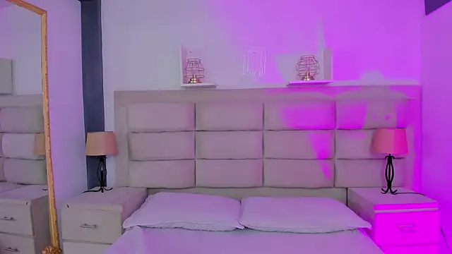 RoseCassie online show from 02-27-25, 12:45