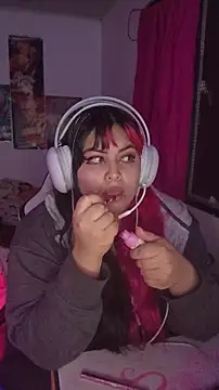 Pinky-Flower online show from 02-15-26, 03:36