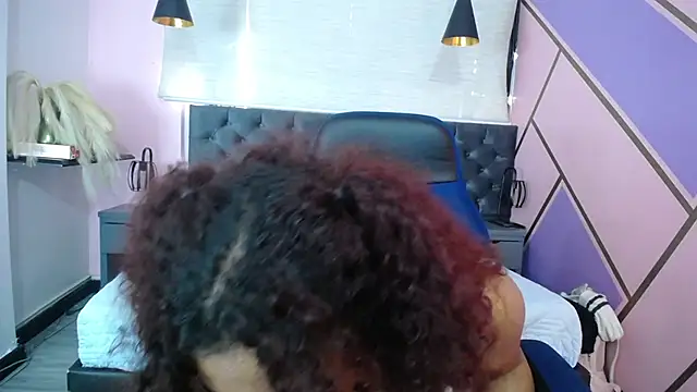 lauraltt online show from 01-27-25, 01:19