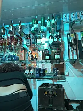 lauraltt online show from 09-15-25, 01:27