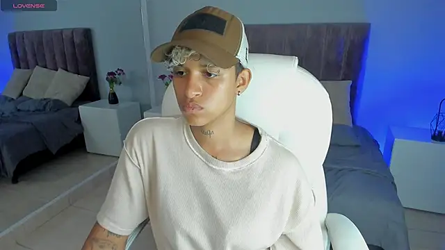 Dominick jones online show from 01-24-25, 10:51