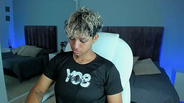 Dominick jones online show from 01-26-25, 01:25