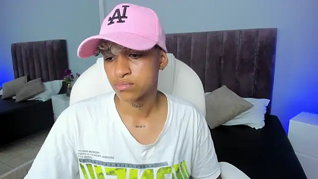 Dominick jones online show from 02-07-25, 07:59