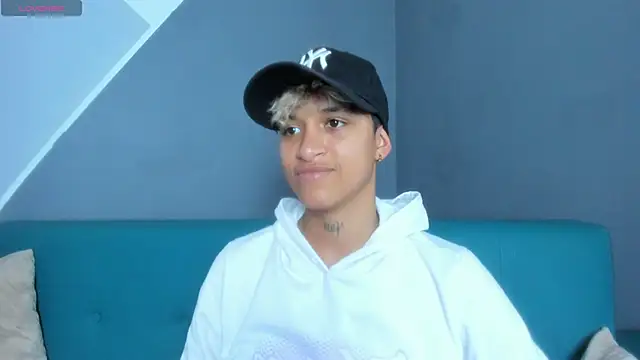 Dominick jones online show from 03-06-25, 08:37