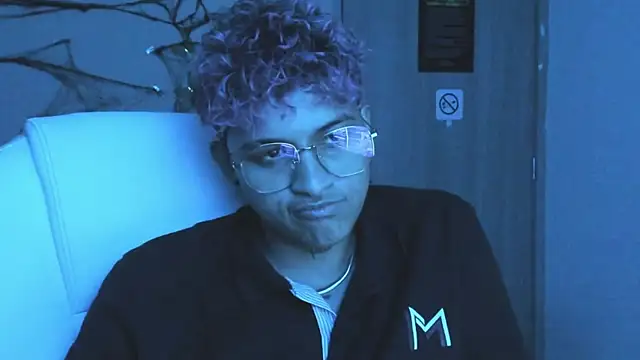 Dominick jones online show from 10-10-25, 05:39