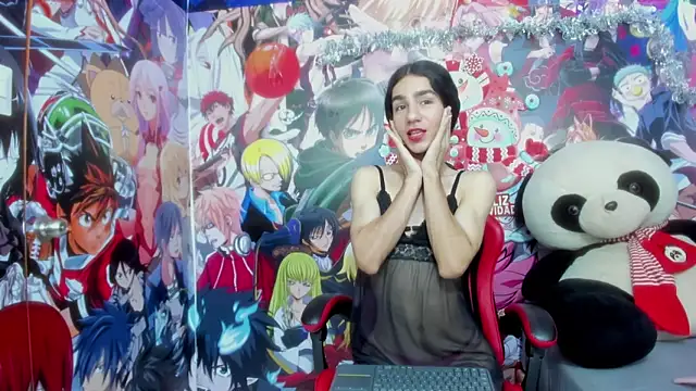 Mariana 16  online show from 12-17-25, 03:07